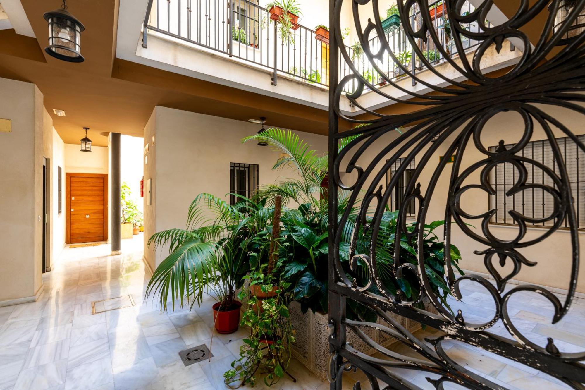 Apartament Don Fadrique Parlamento By Thegoodtourist Sewilla Zewnętrze zdjęcie